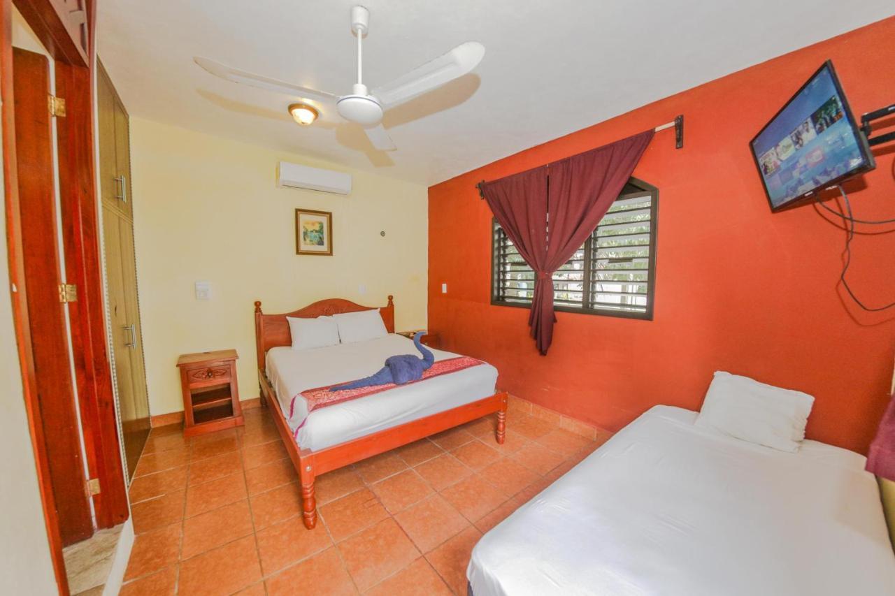 Navieros Rooms Бакалар Экстерьер фото